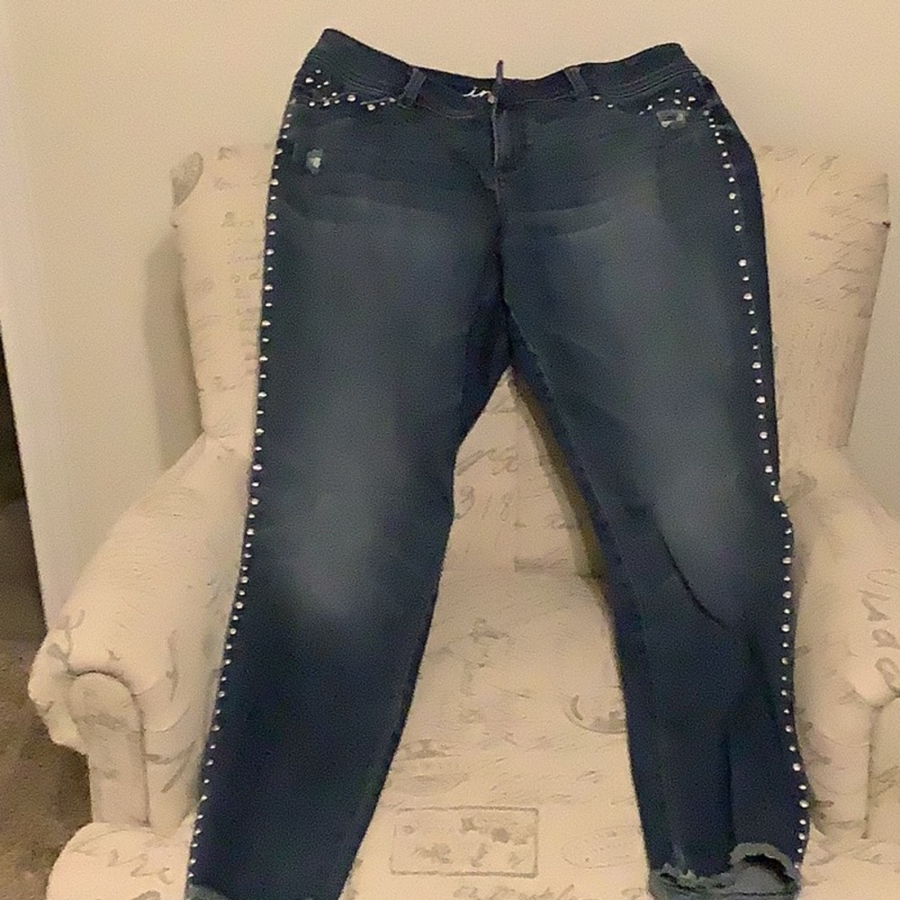 Women’s jeans